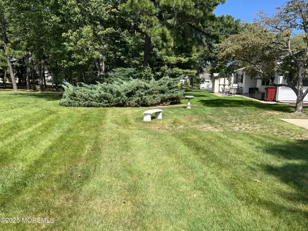 Toms River, NJ 08757,41 Nostrand Drive