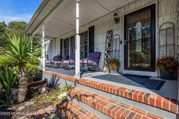 Bayville, NJ 08721,220 Edward Avenue