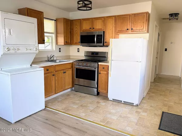 Union Beach, NJ 07735,548 Clark Avenue #B