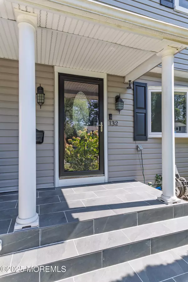 Shrewsbury Boro, NJ 07702,132 Trafford Street