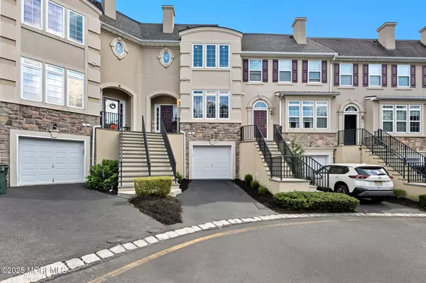 Matawan, NJ 07747,9 W Aspen Way