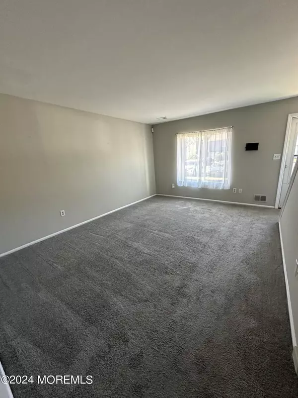 Brick, NJ 08724,105 Creek Road #469