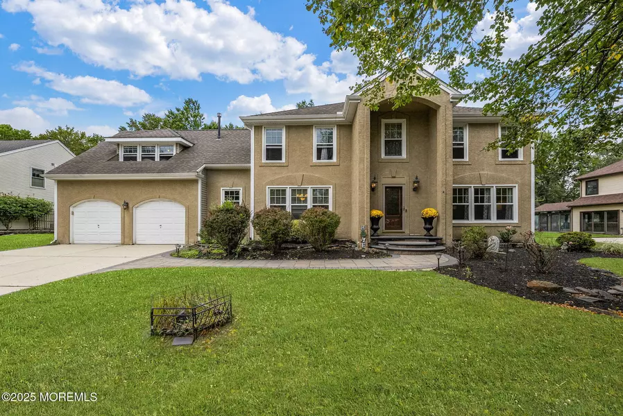 4 Hopemont Drive, Mount Laurel, NJ 08054