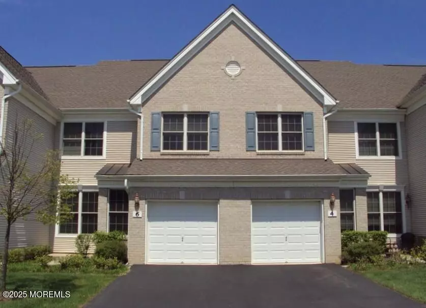 Manalapan, NJ 07726,6 Fells Drive