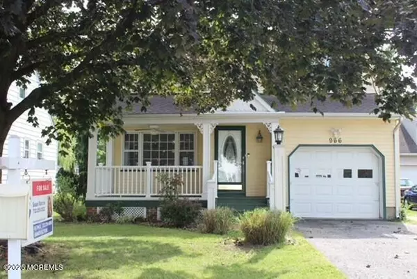 966 Bergen Avenue, North Brunswick, NJ 08902