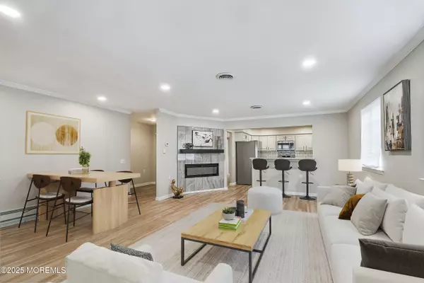 Whiting, NJ 08759,7 Drake Street #B