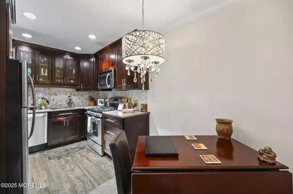 Avon-by-the-sea, NJ 07717,809 Ocean Avenue N ##25