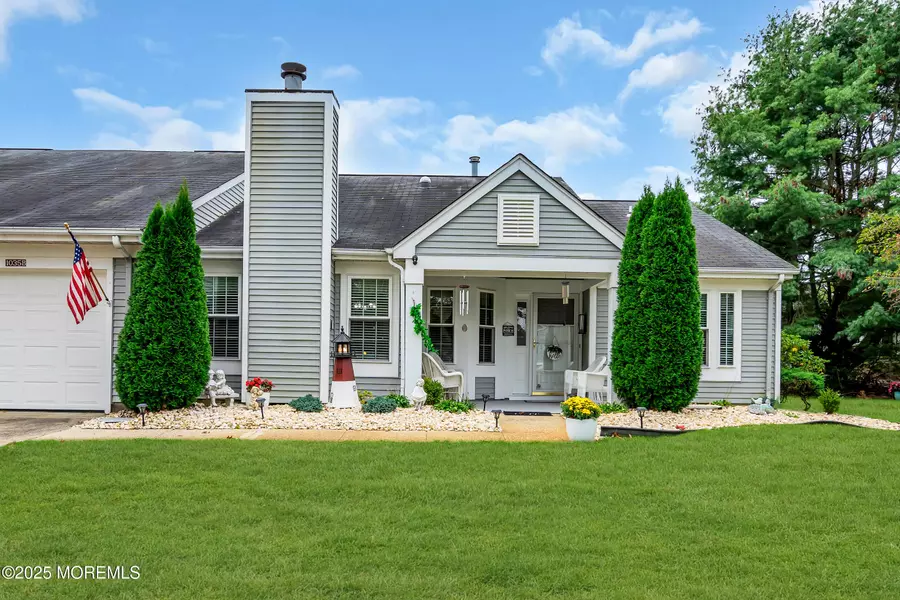 1035 Thornbury Lane, Manchester, NJ 08759