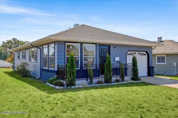 Toms River, NJ 08757,16 Saint David Drive