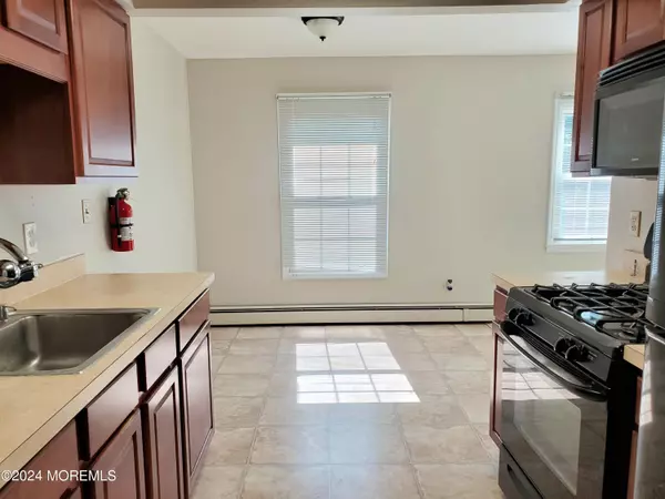 Freehold, NJ 07728,66 Stonehurst Boulevard #G