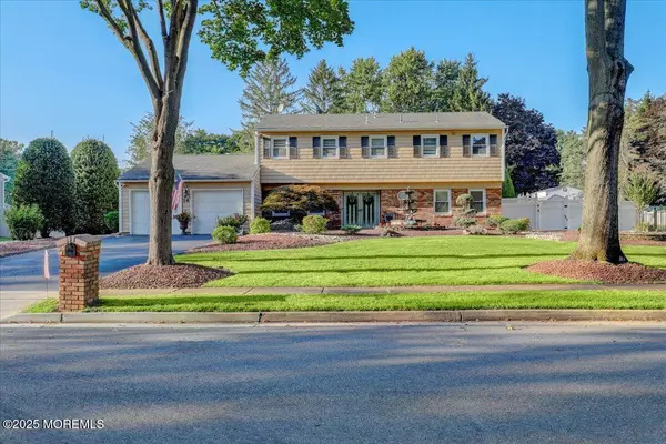 Freehold, NJ 07728,14 Birch Hill Road