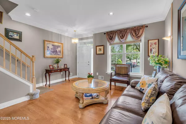 Colts Neck, NJ 07722,6 Kensington