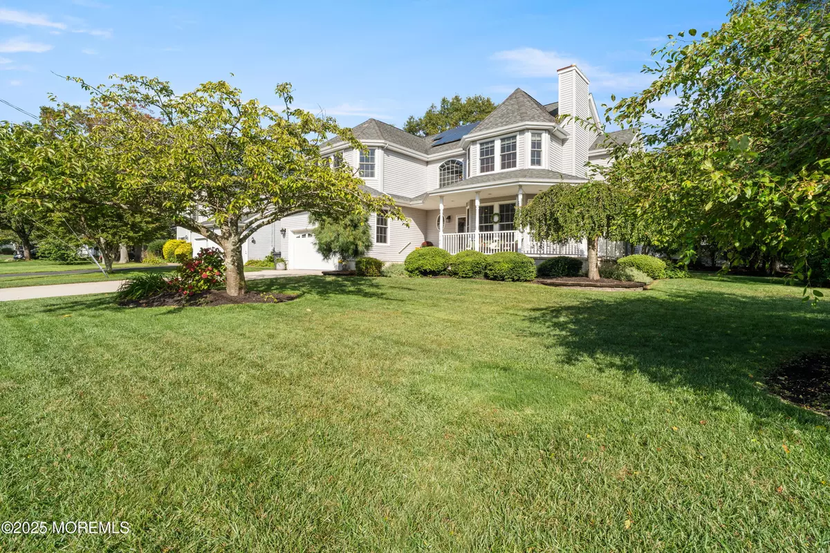 Manahawkin, NJ 08050,100 Marlin Road