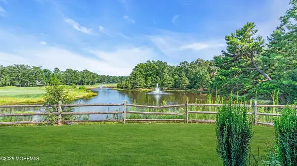 Jackson, NJ 08527,68 Spyglass Drive