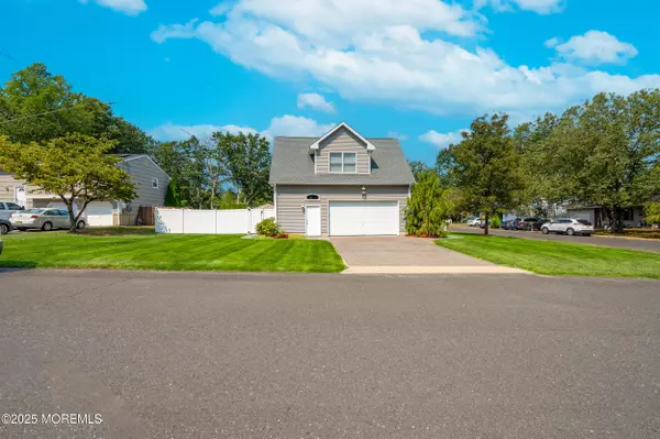 Brick, NJ 08723,320 Birch Bark Drive