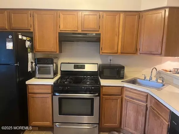 Brick, NJ 08723,22 Rose Manor Court #317