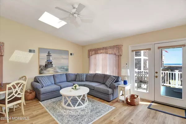Point Pleasant Beach, NJ 08742,2 Stoney Road