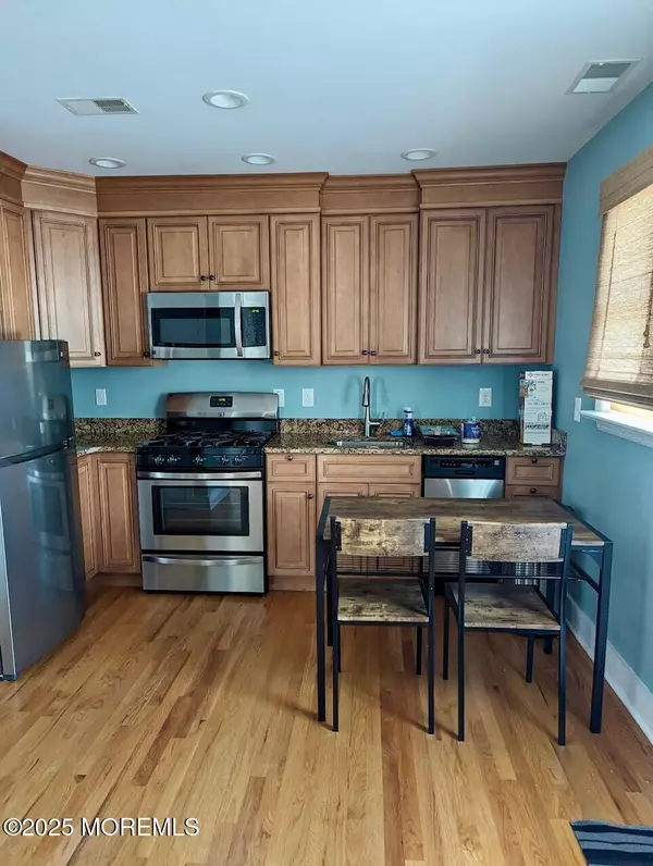 Sea Bright, NJ 07760,1 Beach Way #1A