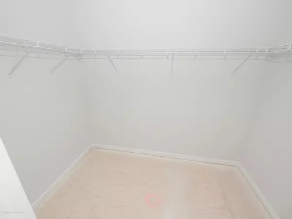 Cliffwood, NJ 07735,910 Malden Drive