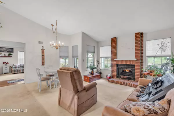 Manchester, NJ 08759,1121 Thornbury Lane