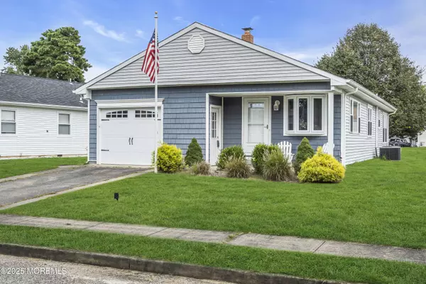 Toms River, NJ 08757,23 San Jacinto Street