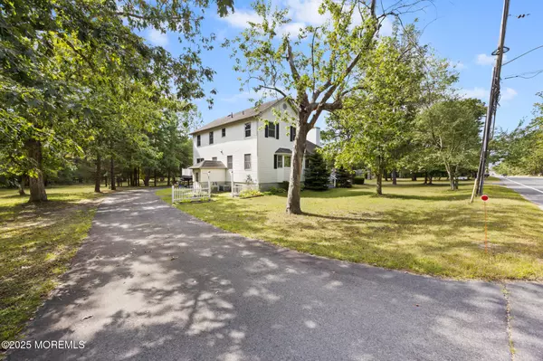 Jackson, NJ 08527,1069 W Veterans Highway