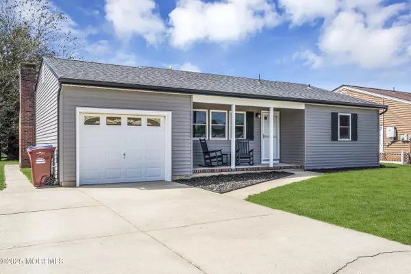 Toms River, NJ 08757,6 Langley Road