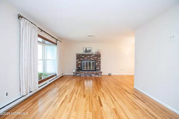 Brick, NJ 08724,822 Lexington Drive