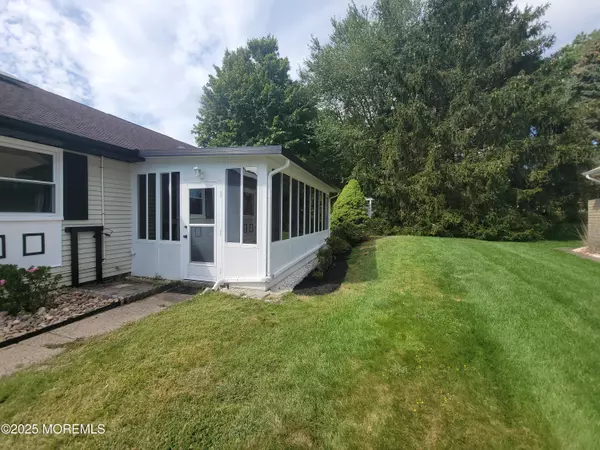 Whiting, NJ 08759,11 Ardmore Street