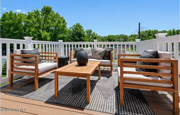 Manalapan, NJ 07726,79 Crimson Drive
