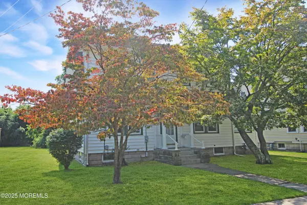 Toms River, NJ 08753,17 Seward Avenue