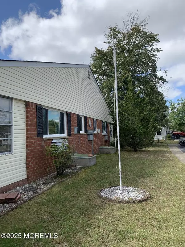 Whiting, NJ 08759,2 Yorktowne Parkway