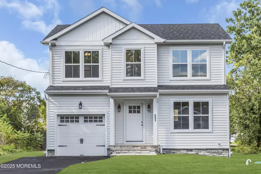 831 Wellington Avenue, Toms River, NJ 08757