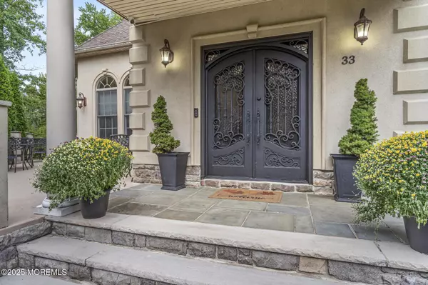 Morganville, NJ 07751,33 Harbor Road