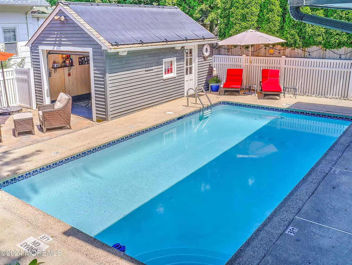 Manasquan, NJ 08736,344 Euclid Avenue