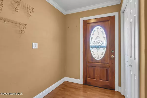 Middletown, NJ 07748,52 Warren Place