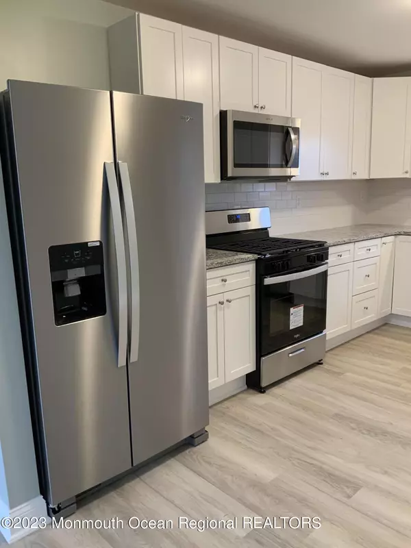 Red Bank, NJ 07701,104 Bridge Avenue #Apartment 1