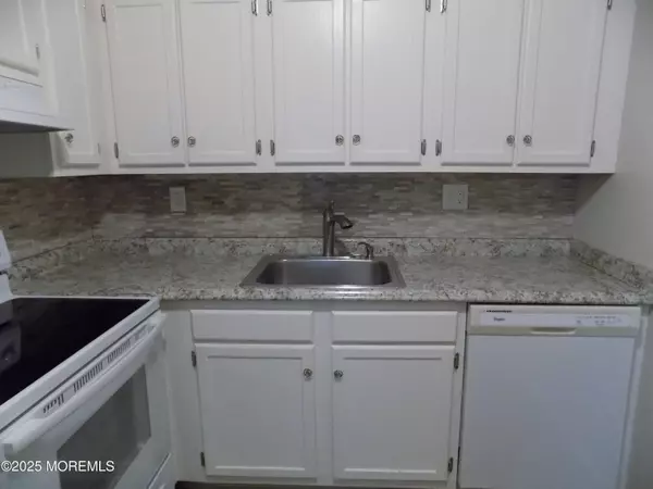 Brick, NJ 08724,27 Newport Court #239