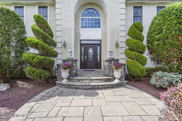 Freehold, NJ 07728,5 Green Springs Way