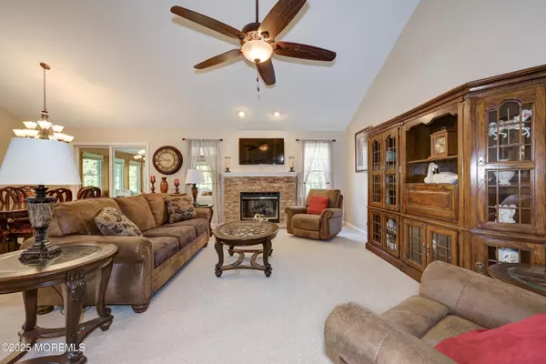 Manahawkin, NJ 08050,137 Skipper Road
