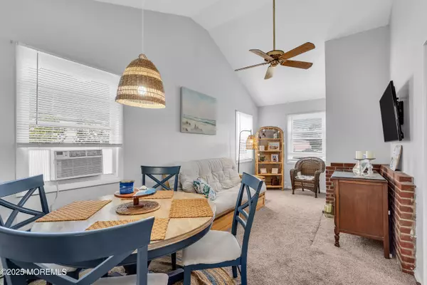 Island Heights, NJ 08732,18 Lake Avenue