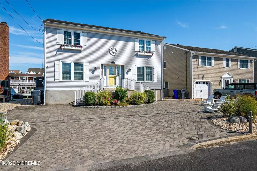 308 Cove Drive, Mantoloking, NJ 08738