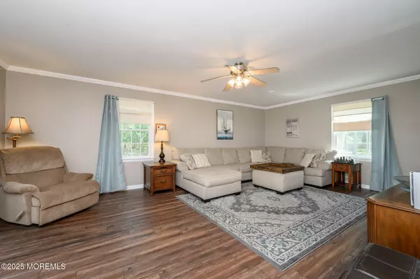 Jackson, NJ 08527,3 Teri Court