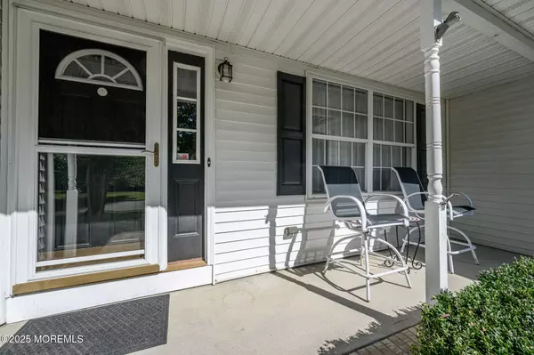 Jackson, NJ 08527,3 Teri Court