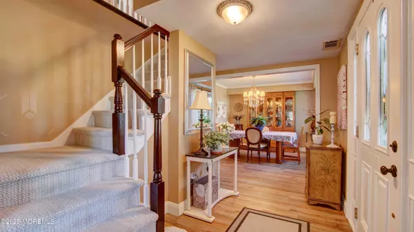 Old Bridge, NJ 08857,45 Lakeridge Drive