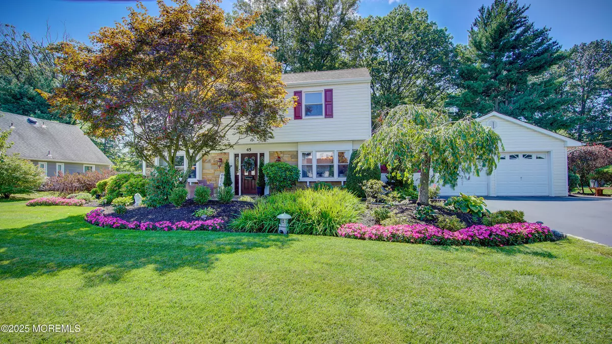 Old Bridge, NJ 08857,45 Lakeridge Drive