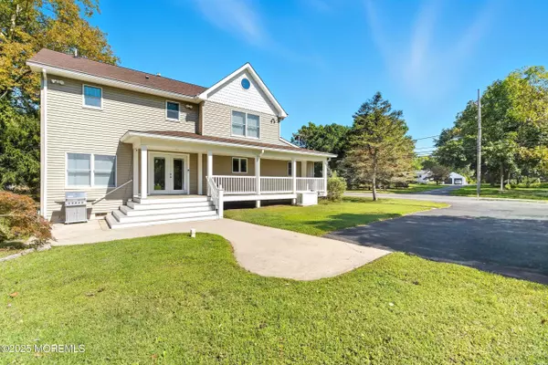 Farmingdale, NJ 07727,102 Colts Neck Road