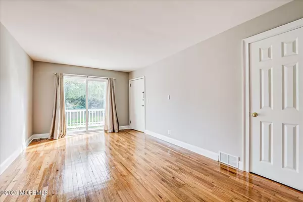 Long Branch, NJ 07740,31 Cedar Avenue #11