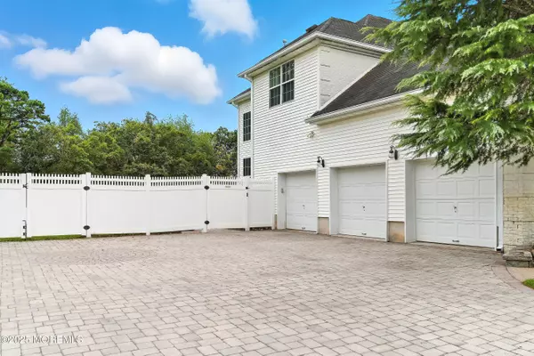 Toms River, NJ 08755,1894 Charlton Circle