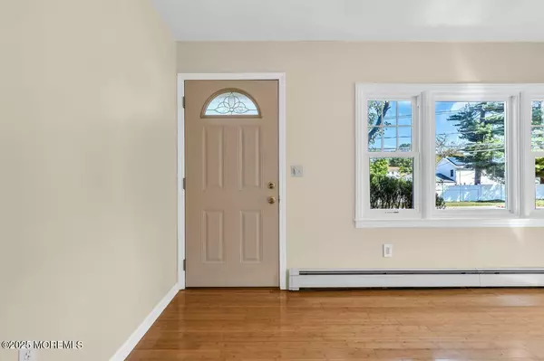 Aberdeen, NJ 07747,106 Van Brackle Road